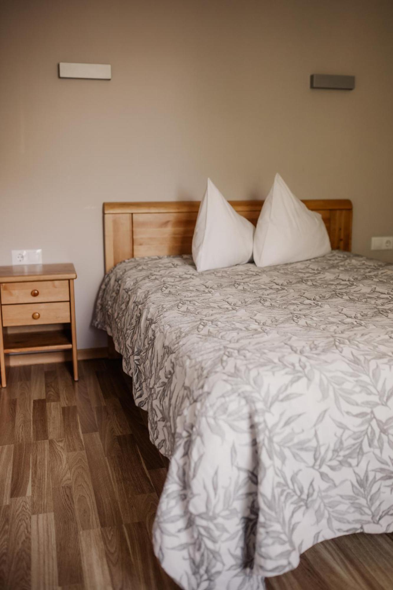 Saules Iela 2A Aparthotel Saldus Luaran gambar